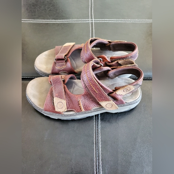 Clarks Raffe Coast Sandals - Picture 5 of 10